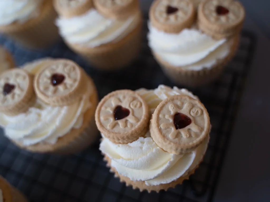 Jammy Cupcakes