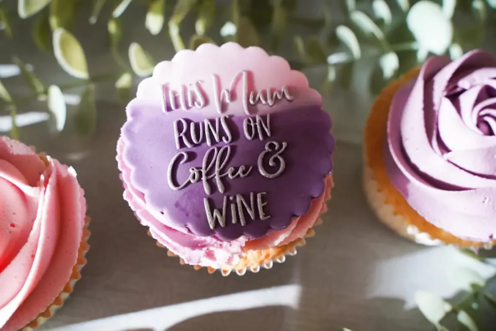 This Mum Runs on Coffee & Wine Cupcakes